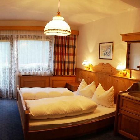 St. Hubertus Apartment Pettneu am Arlberg Bagian luar foto