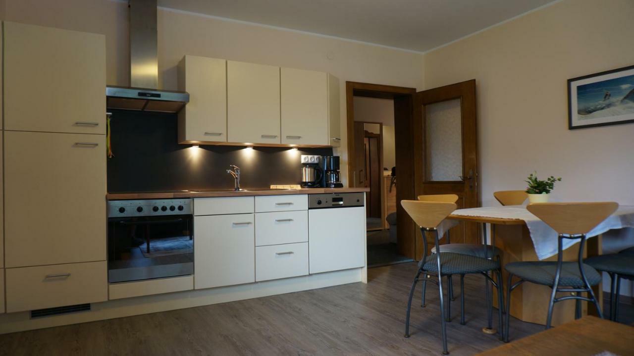 St. Hubertus Apartment Pettneu am Arlberg Bagian luar foto