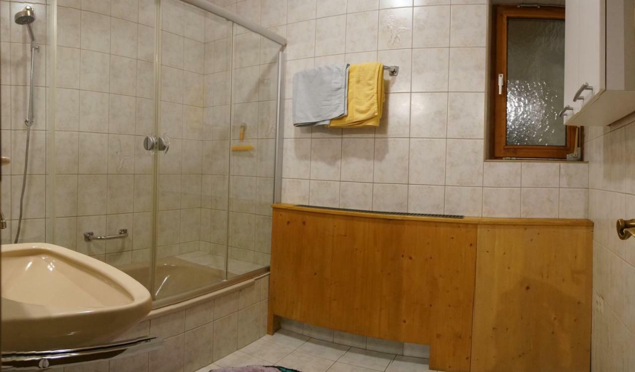 St. Hubertus Apartment Pettneu am Arlberg Bagian luar foto