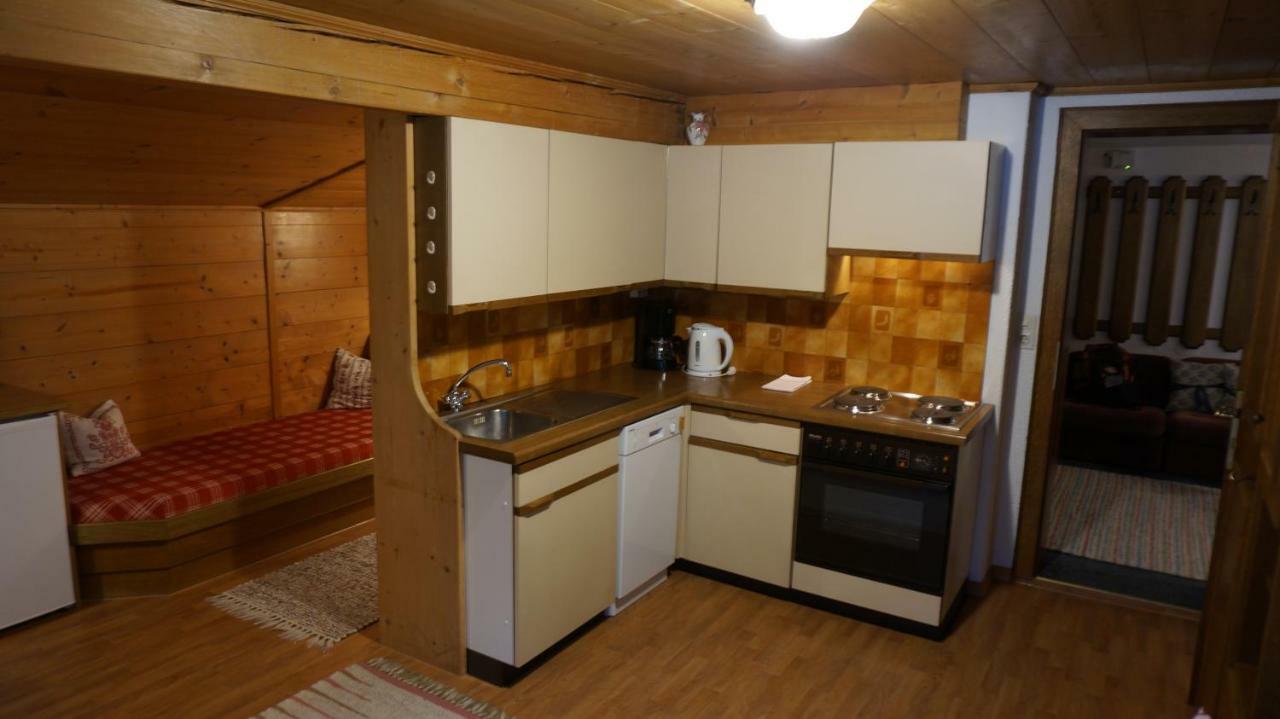 St. Hubertus Apartment Pettneu am Arlberg Bagian luar foto