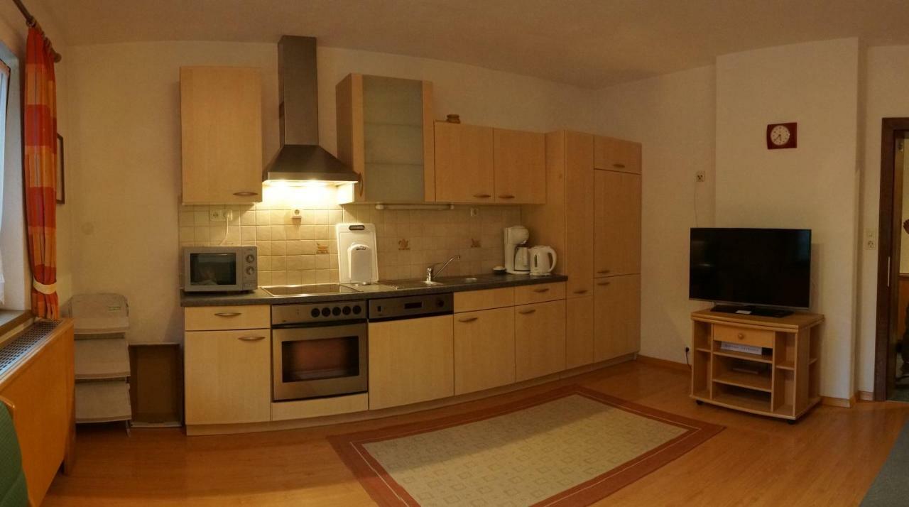 St. Hubertus Apartment Pettneu am Arlberg Bagian luar foto